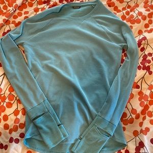Oiselle flyout wool